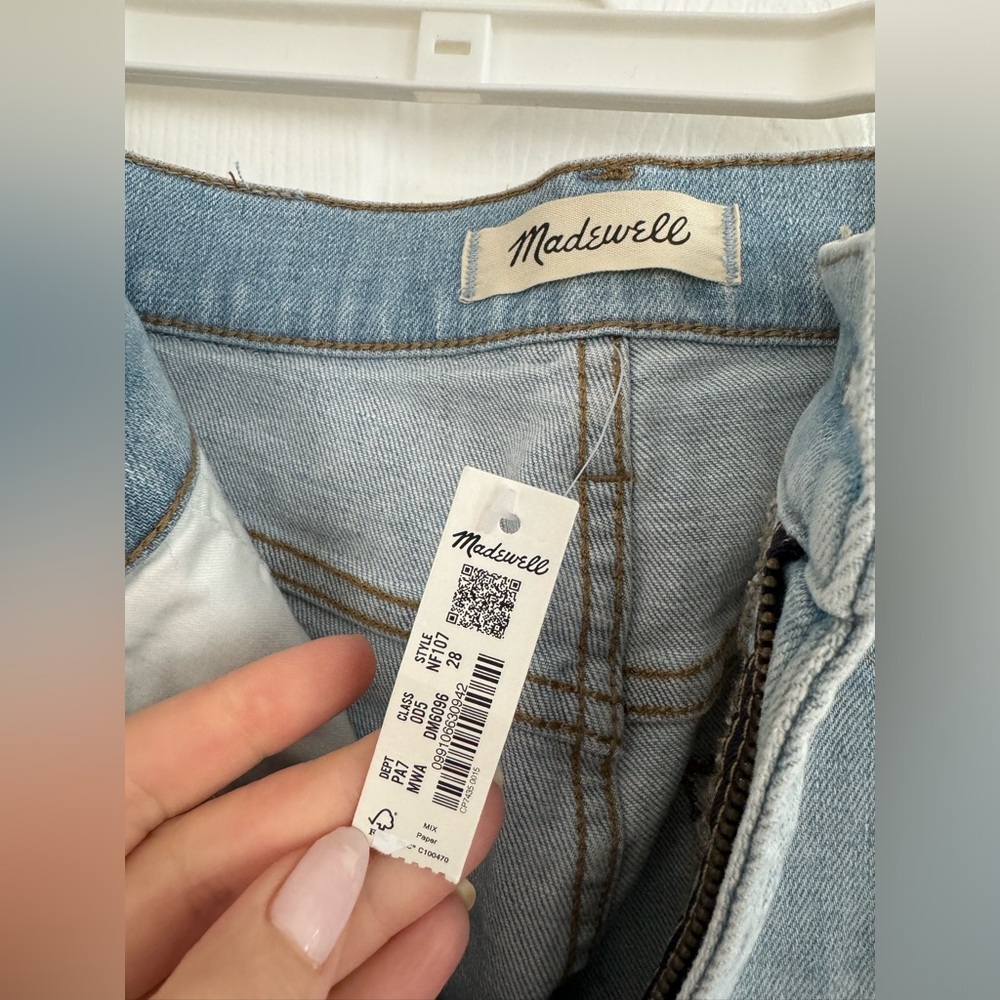 NWT Madewell Perfect Vintage Jean, Size 28, Style NF107